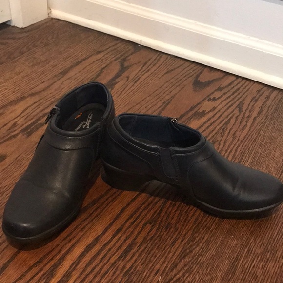 Navy Easy Street Comfort Wave Bootlet - Picture 4 of 4